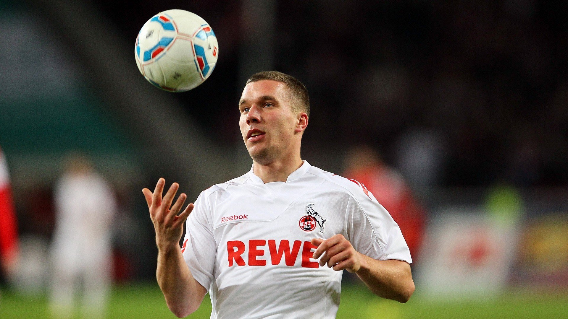 死亡线上绝境逢生，京多安用双脚书写德意志史诗