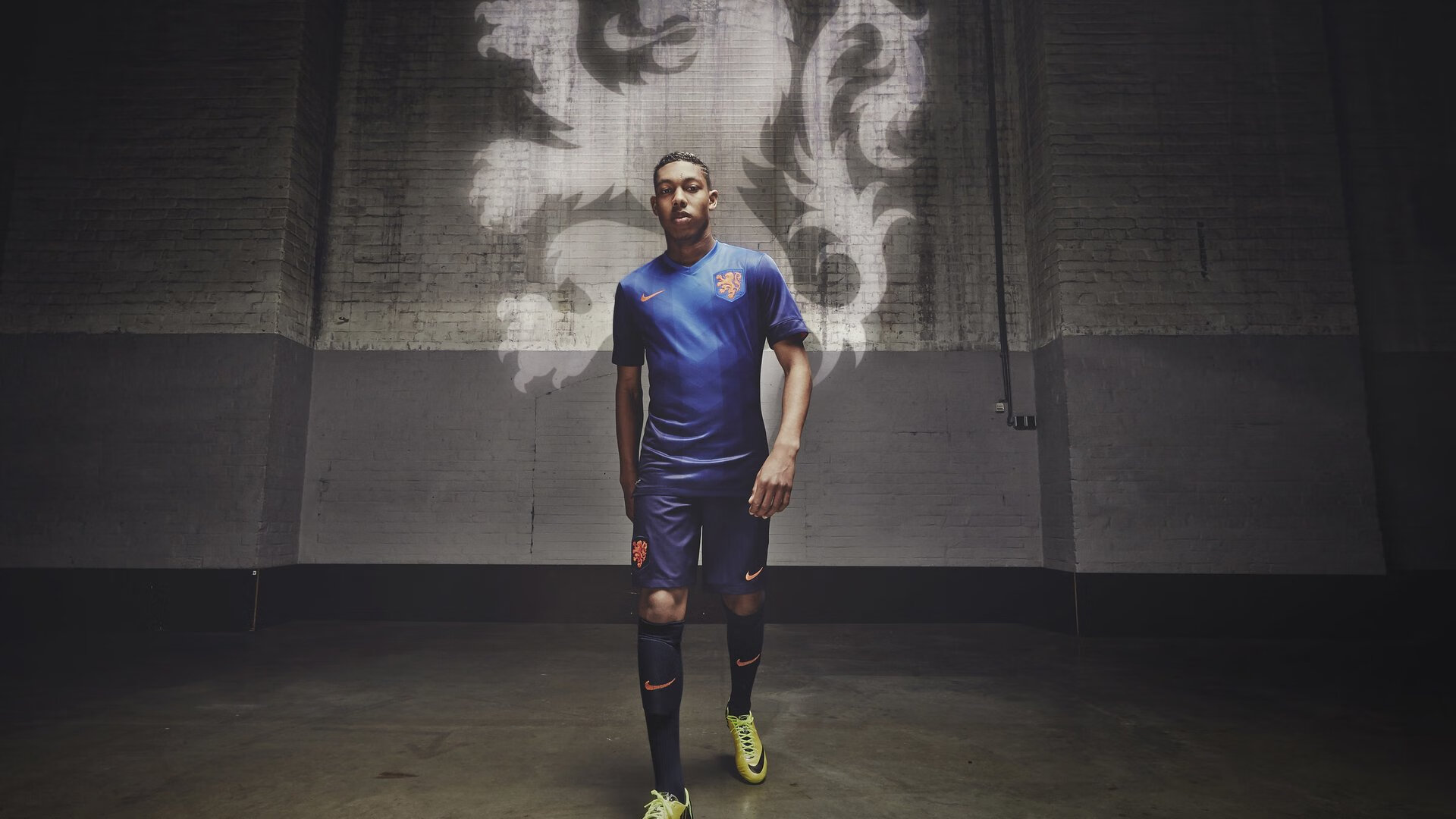 铜墙铁壁与独舞者,当凯尔特人的防守铁链,锁不住武切维奇的数据狂花